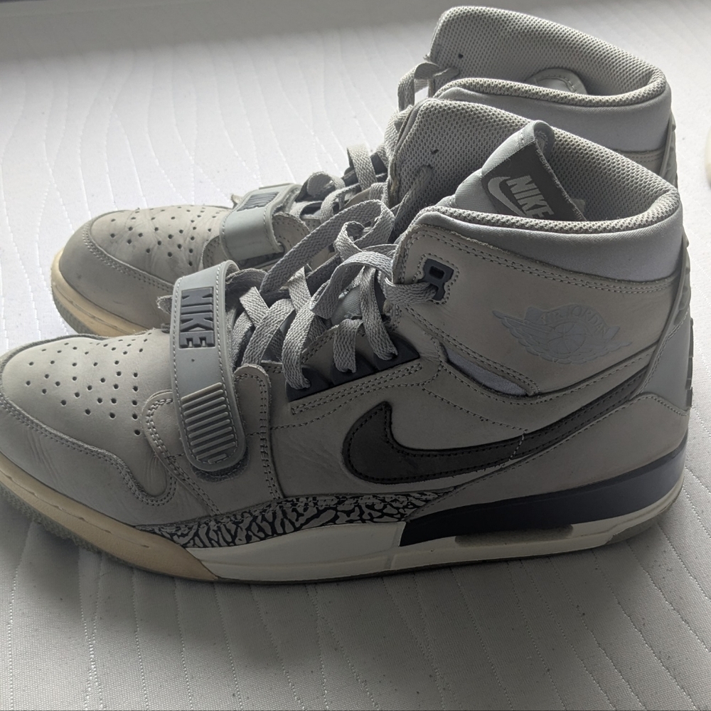 Mens Jordans